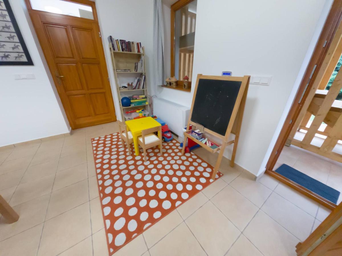 Kun Pista Vendégház Vertesboglar Exterior foto
