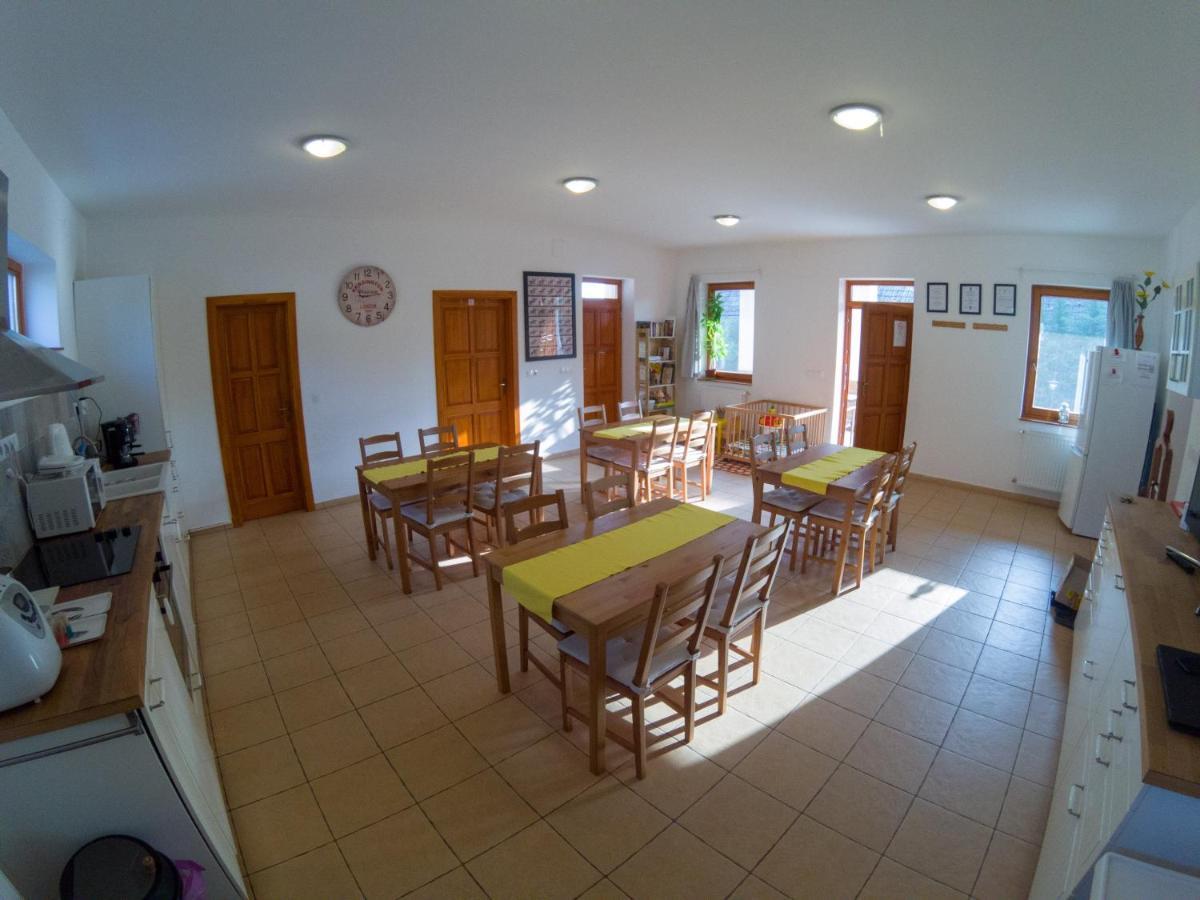 Kun Pista Vendégház Vertesboglar Exterior foto